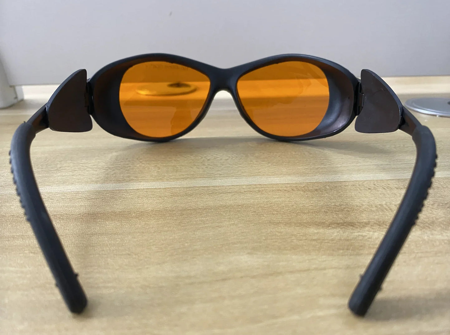 LSG-9 190-490nm OD6+ CE For 405nm 445nm 450nm 473nm violet and blue laser safety glasses VLT 50%  With Case and Cloth