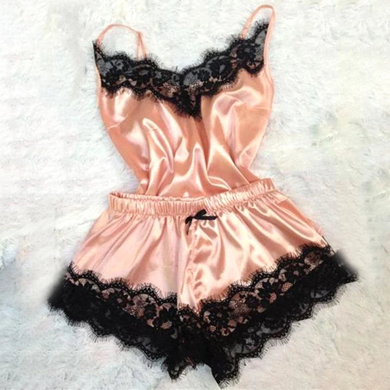 1 Set Of Sexy Women's Pajamas Sleeveless Camisole Pyjamas Lace-trimmed Satin Camisole Pyjama Set