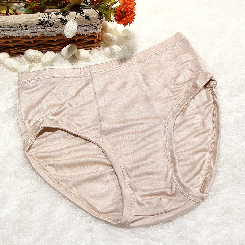 Birdtree Men's 100% Real Silk Thin Summer Briefs Knitted Seamless Panties Underwear Lingerie New 2023 U34608C