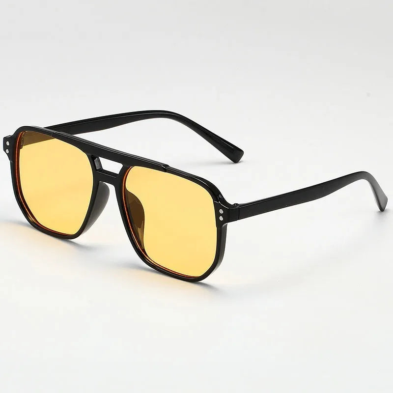 Vintage Men Women Big Sunglasses Men Square Shades Brand Designer Unisex Sun Glasses Black Lense Male Female Sunglasses UV400 featuring large square black frames with yellow tinted lenses for stylish UV protection.