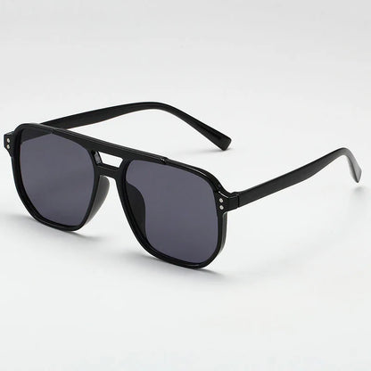 Vintage Men Women Big Sunglasses Men Square Shades Brand Designer Unisex Sun Glasses Black Lense Male Female Sunglasses UV400 with a sleek black frame and dark lenses for stylish UV protection.