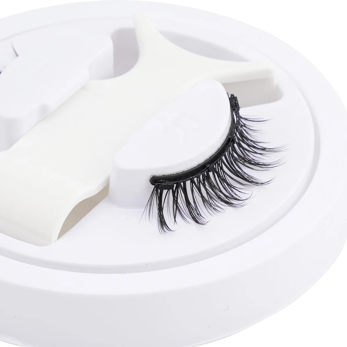 Hot 1 Pair Magnetic Eyelashes Handmade Fluffy Faux Mink Lashes Reusable Natural False Eyelashes and Magnetic Tweezers Set Makeup displayed in white packaging for easy application and storage.